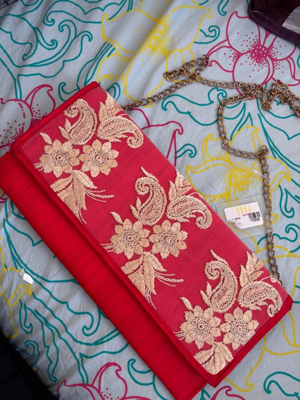 Embroidered Red Chain Strap Clutch
